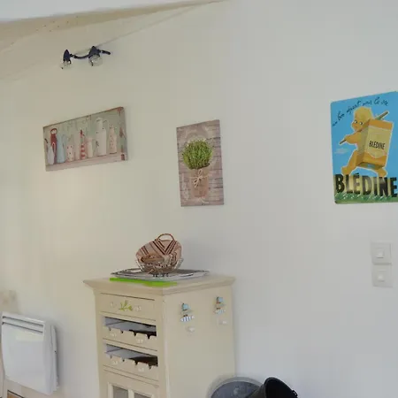 Proche De Sainte Mere-eglise Дом отдыха