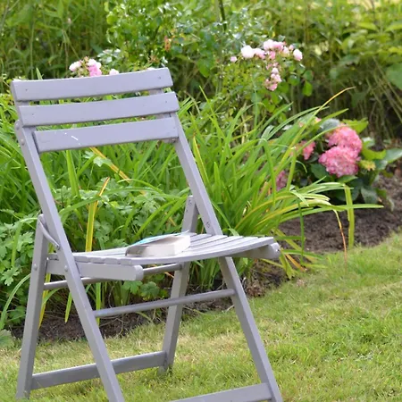 Proche De Sainte Mere-eglise *