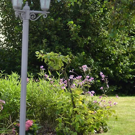 Proche De Sainte Mere-eglise Neuville-au-Plain