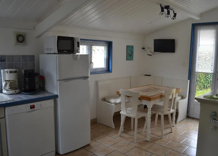 Дом отдыха Proche De Sainte Mere-eglise Neuville-au-Plain